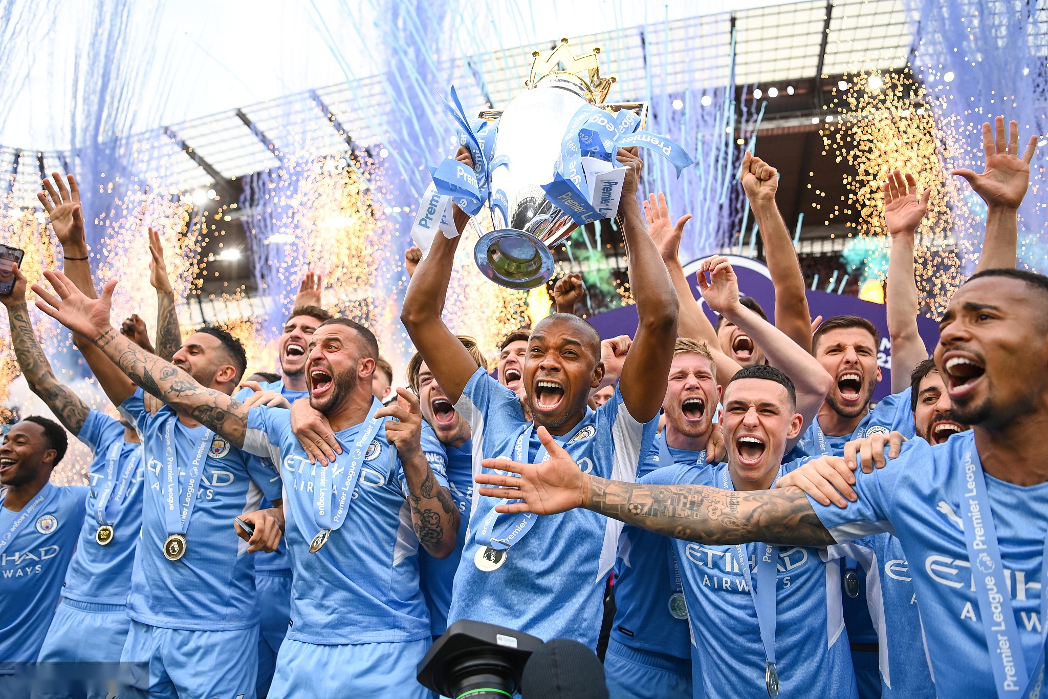 激励着所有 激励着所有